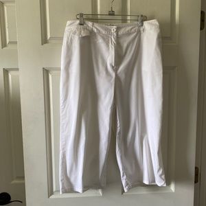 Chico's Cropped Capri Pants - White - Size L/12 (Chico's 2)